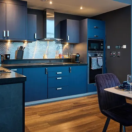Elegant Duplex Penthouse Centre & Free Parking