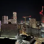 شقة Elegant Duplex Penthouse Centre & Free Parking