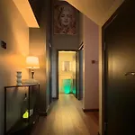 Elegant Duplex Penthouse Centre & Free Parking شقة