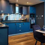 Elegant Duplex Penthouse Centre & Free Parking