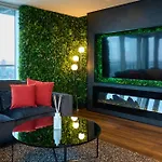 Elegant Duplex Penthouse Centre & Free Parking شقة ليدز