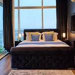 Elegant Duplex Penthouse Centre & Free Parking * ليدز