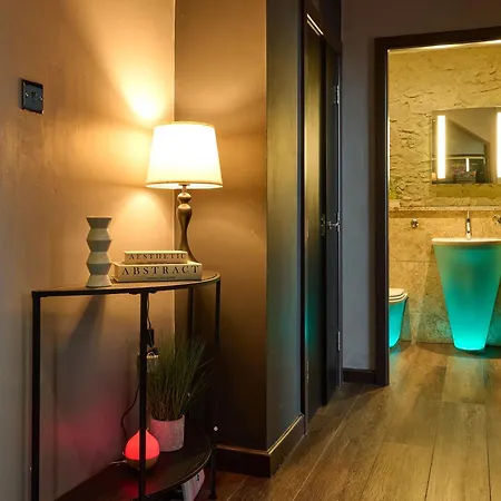 Elegant Duplex Penthouse Centre & Free Parking * Лідс