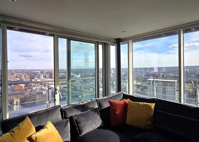 Apartment Elegant Duplex Penthouse Centre & Free Parking Leeds (West Yorkshire)