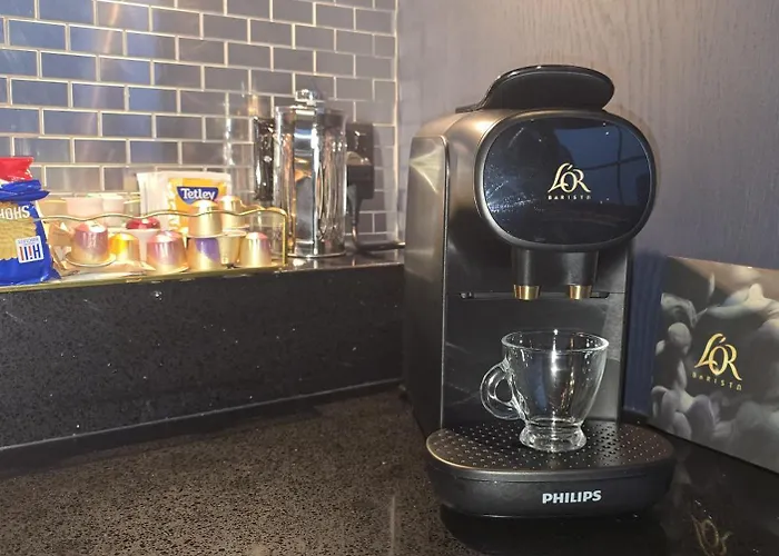 Elegant Duplex Penthouse Centre & Free Parking Apartment *