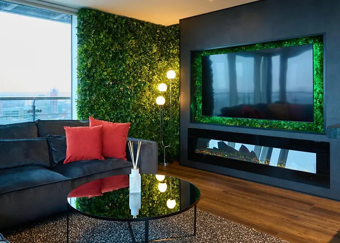 Elegant Duplex Penthouse Centre & Free Parking Apartment Leeds (West Yorkshire)