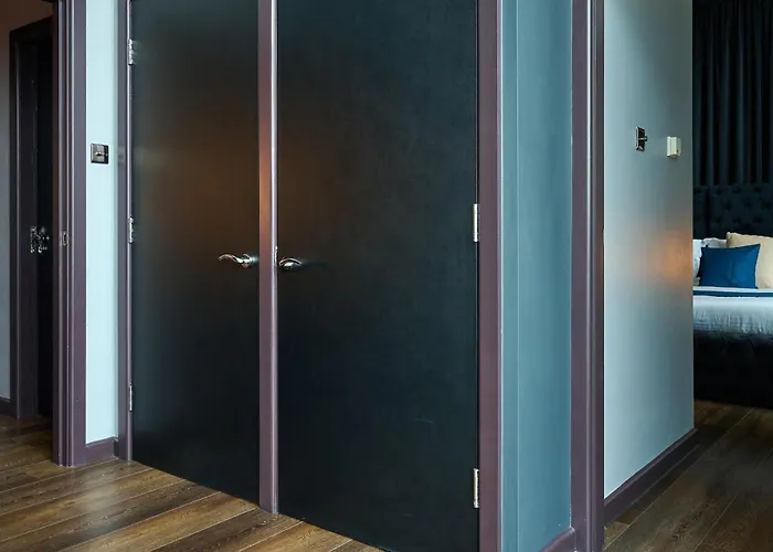 Elegant Duplex Penthouse Centre & Free Parking Apartment *