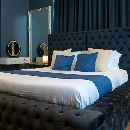 Elegant Duplex Penthouse Centre & Free Parking Apartamento