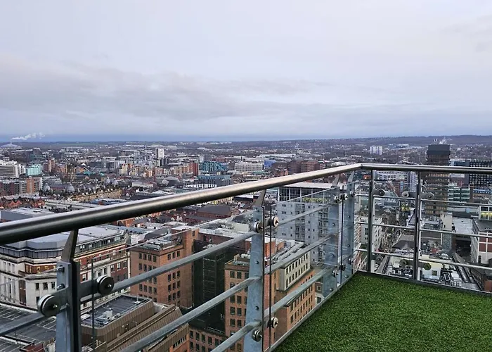 Elegant Duplex Penthouse Centre & Free Parking Apartamento *