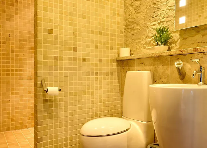 Elegant Duplex Penthouse Centre & Free Parking Apartamento